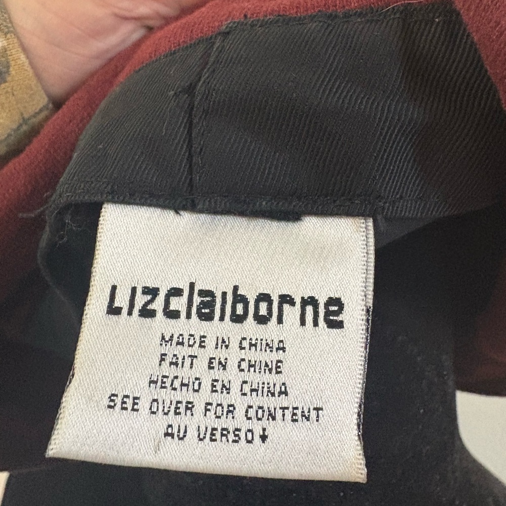 Liz Claiborne Y2K Burgundy Hat with Dark Trim - Picture 2 of 6